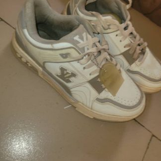 Shoe